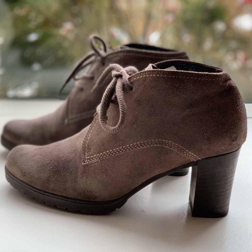 GABOR lace up shoe